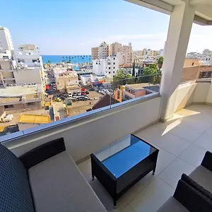 Sunny Daze Seaview Апартаменты