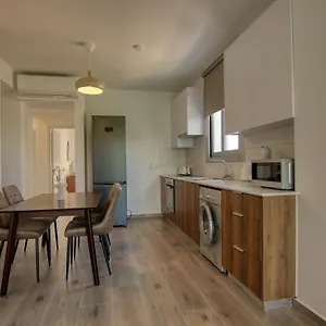 Phaedrus Living Coral Seabreeze דירה
