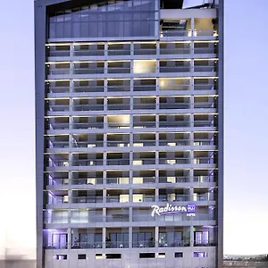 Radisson Blu Hotel, מלון
