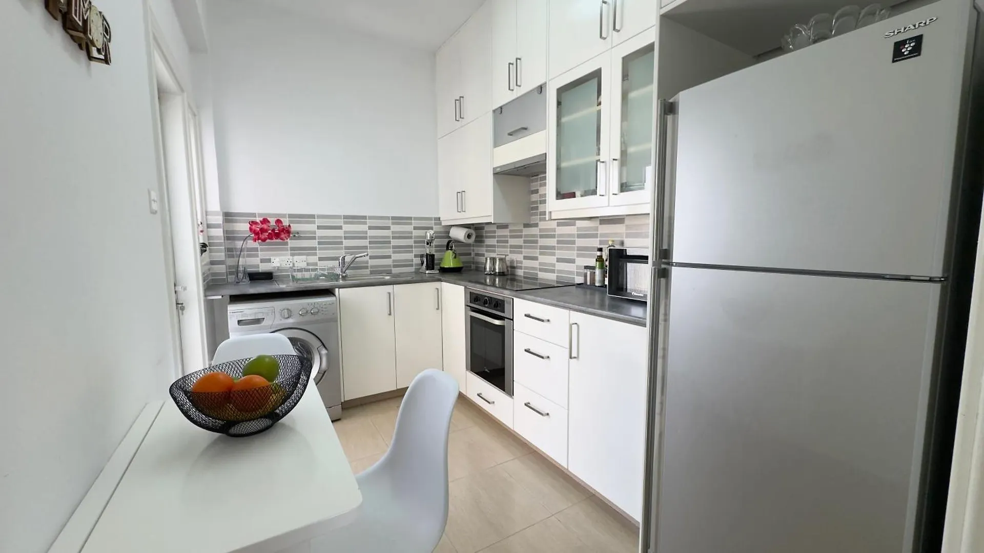 Hills 2Bdr Seaside Makenzy Larnaka Apartment