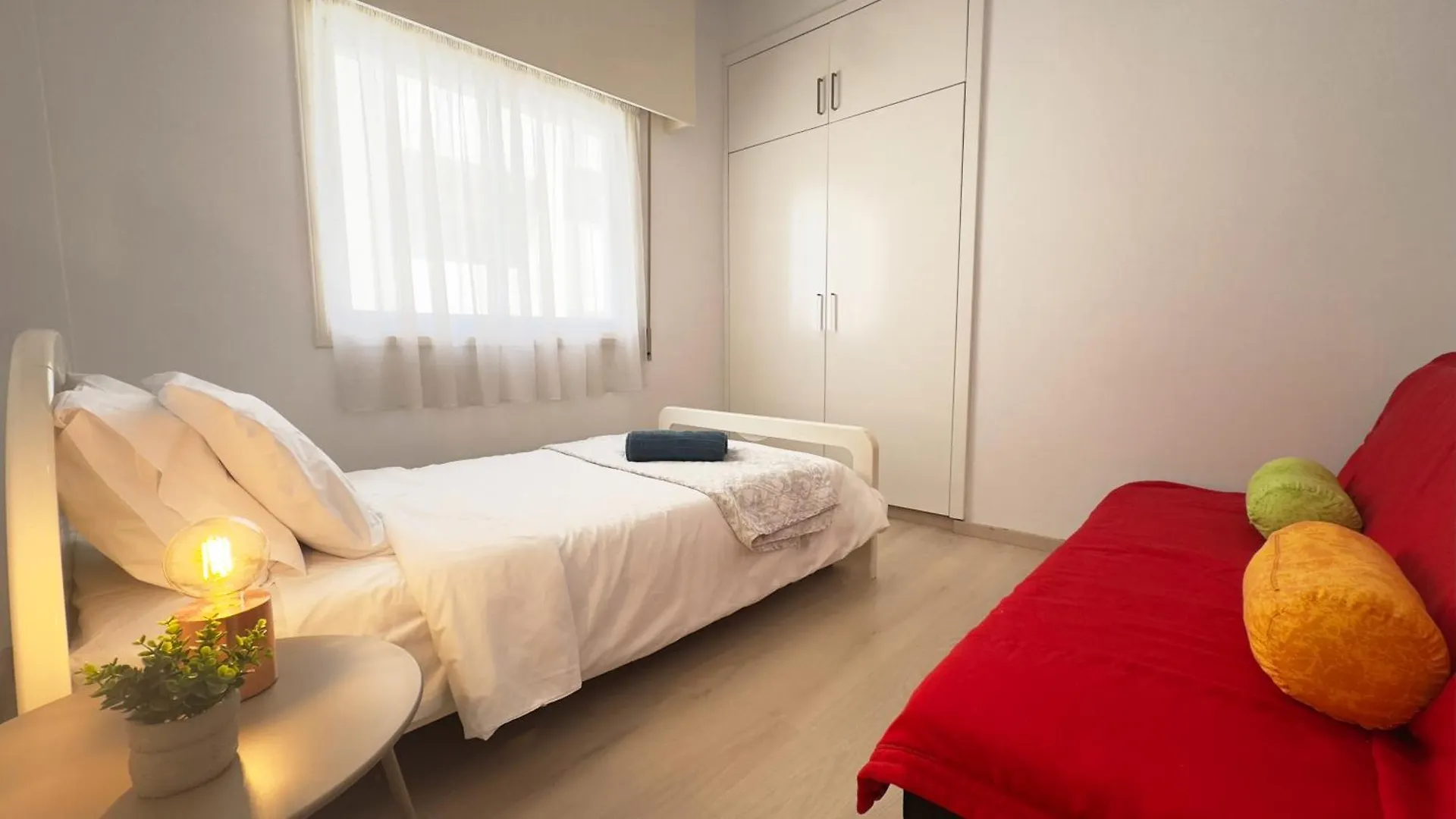 Hills 2Bdr Seaside Makenzy Larnaka Apartment