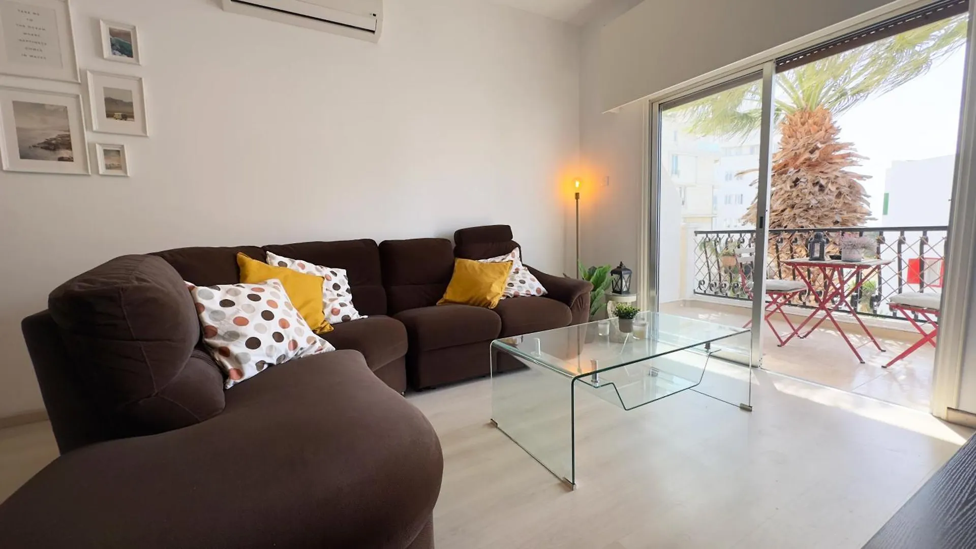 Hills 2Bdr Seaside Makenzy Larnaka Apartment Cyprus