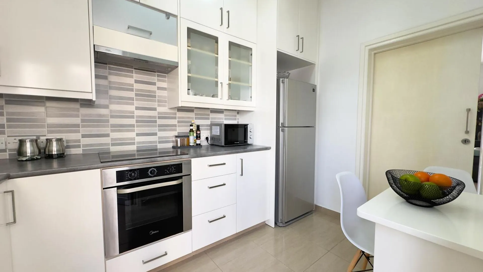 Hills 2Bdr Seaside Makenzy Larnaka Apartment